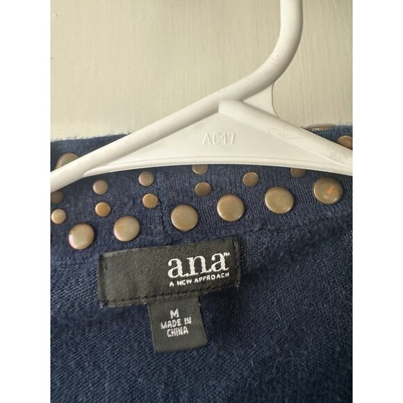 A.n.a. - a new approach women’s size medium sweater - Picture 4 of 8
